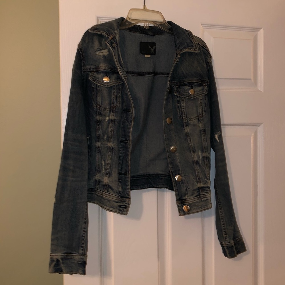 American Eagle Denim Jacket Size M